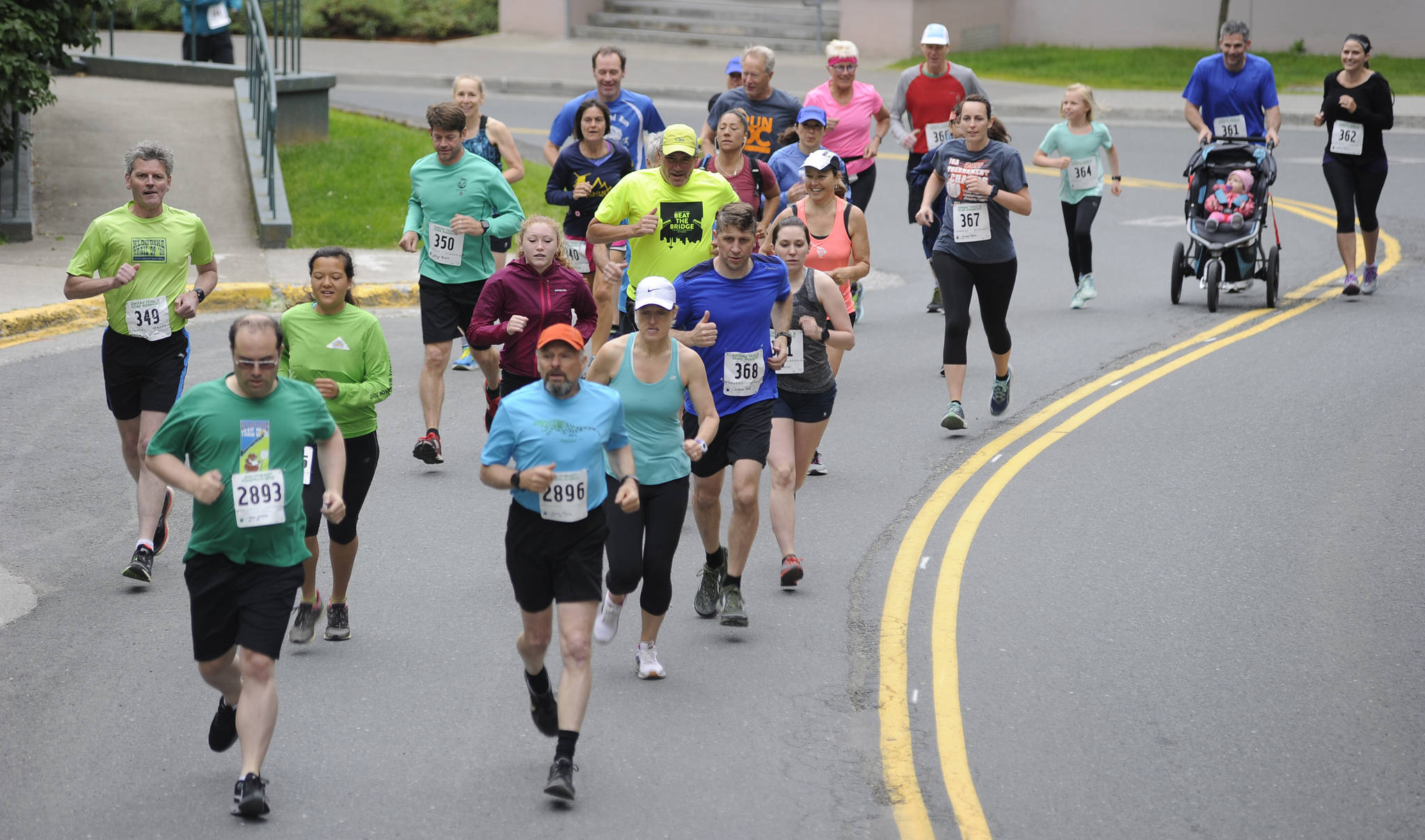 Runners set out on the Juneau Physical Therapy Governor’s Cup 5k on Calhoun Avenue on Saturday morning. (Nolin Ainsworth | Juneau Empire)                                Runners set out on the Juneau Physical Therapy Governor’s Cup 5k on Calhoun Avenue on Saturday morning. (Nolin Ainsworth | Juneau Empire)