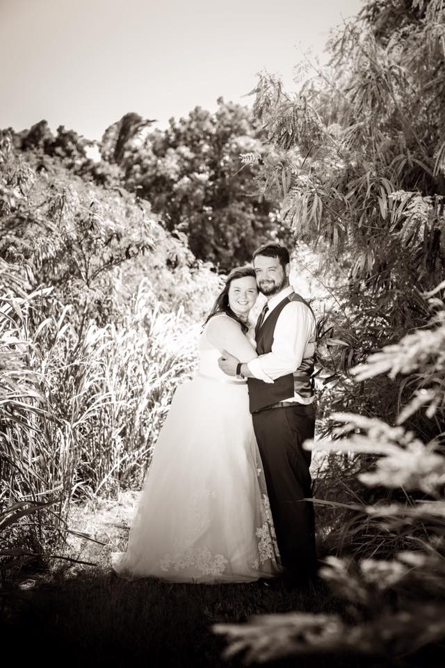 Erin Thompson and Kyle Hardin were wed Sept. 16, 2015, at Puakea Ranch on the Big Island of Hawaii.