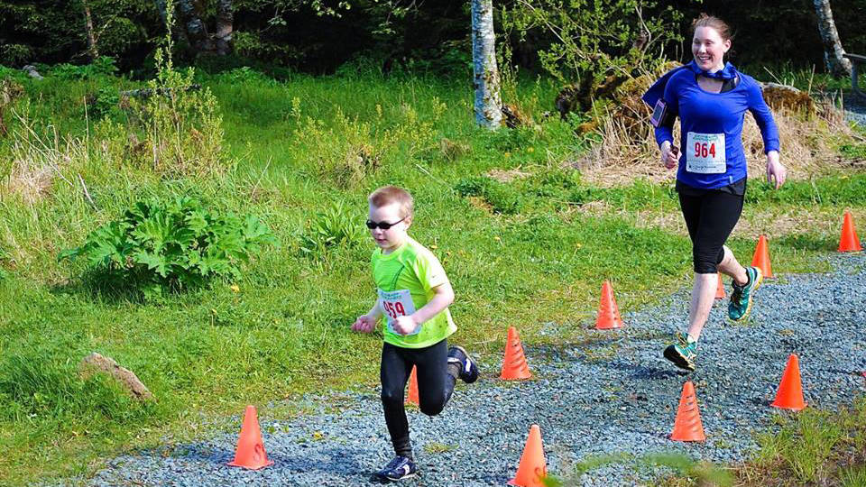 Participants approach the finish line at the 2016 Spring Tide Scramble. (Photo courtesy Darla Orbistondo)