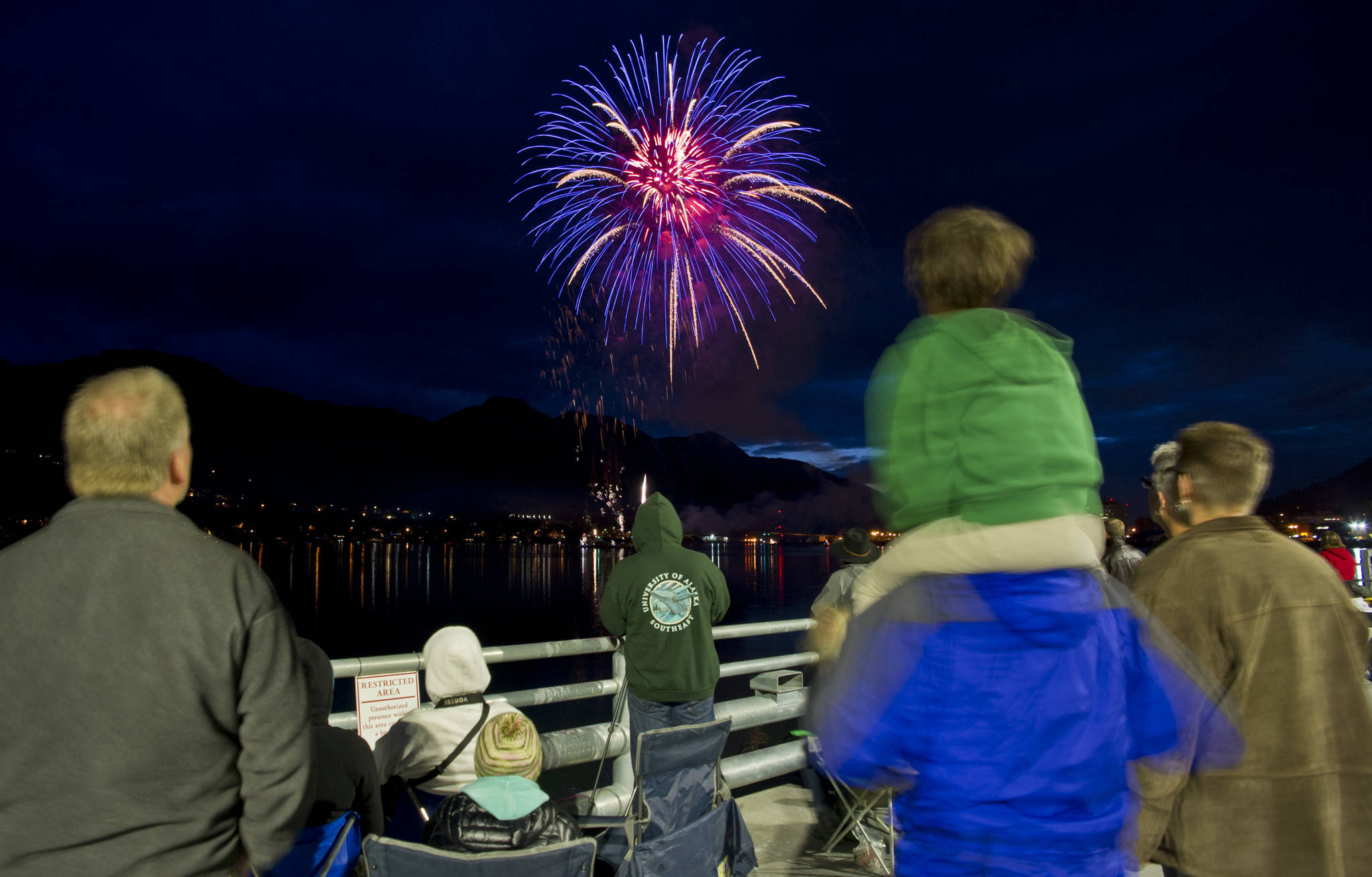 Fourth of July fireworks display over Juneau. (Michael Penn | Juneau Empire)