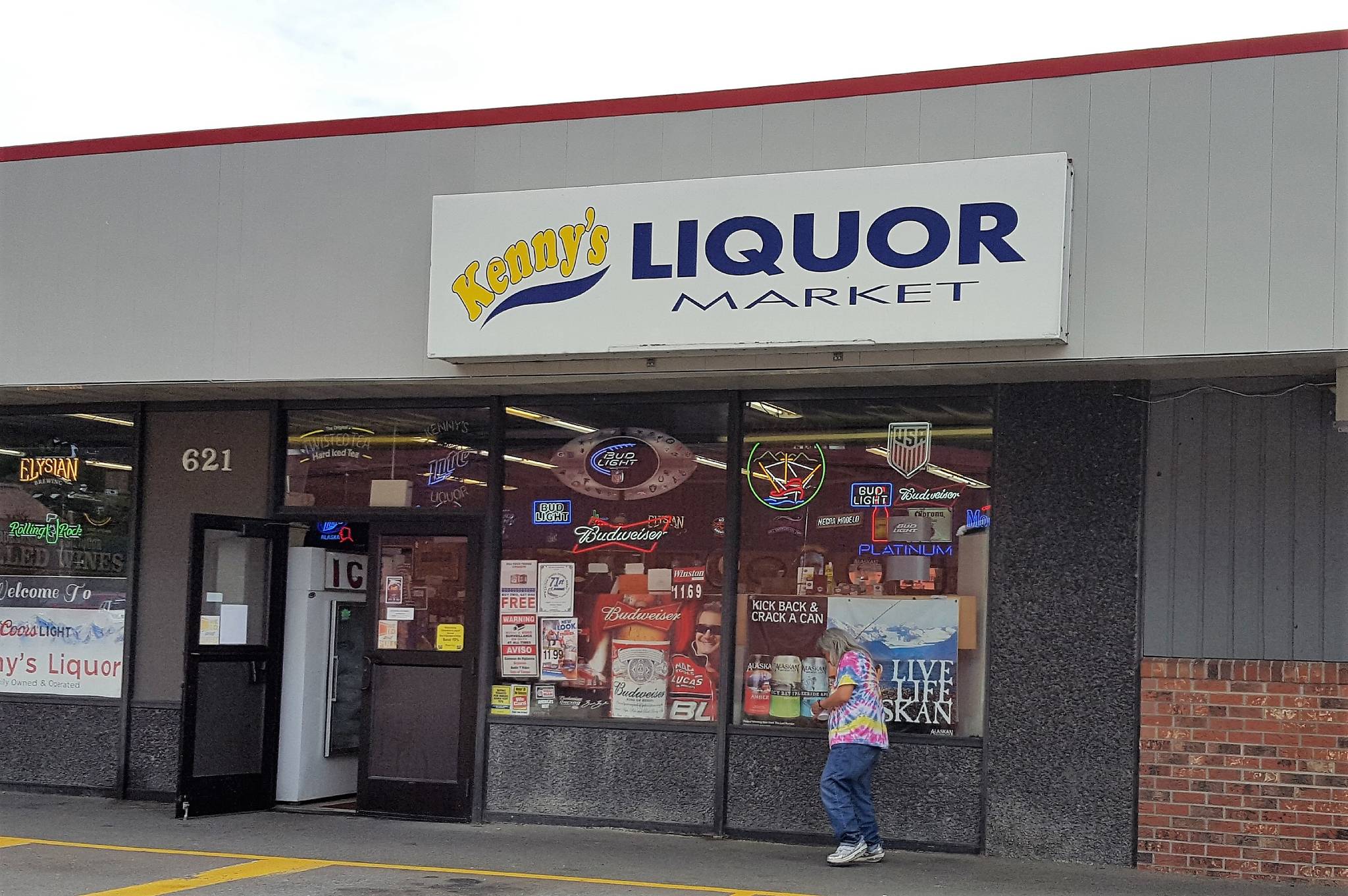David Hamilton is accused of robbing Kenny’s Liquor in the 600 block of Willoughby Ave., Monday night. (Liz Kellar | Juneau Empire)