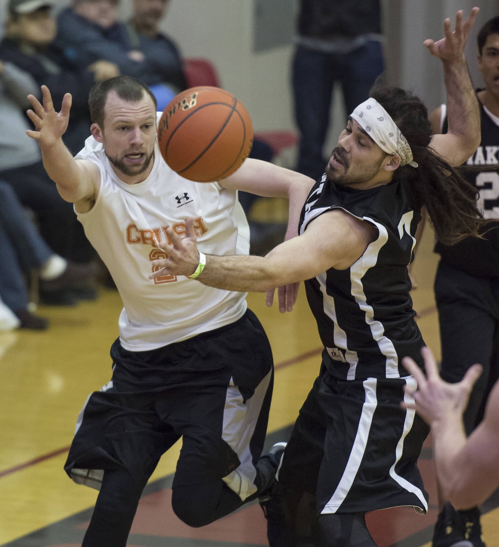 C Bracket Juneau outlasts Yakutat in tripleovertime thriller Juneau Empire