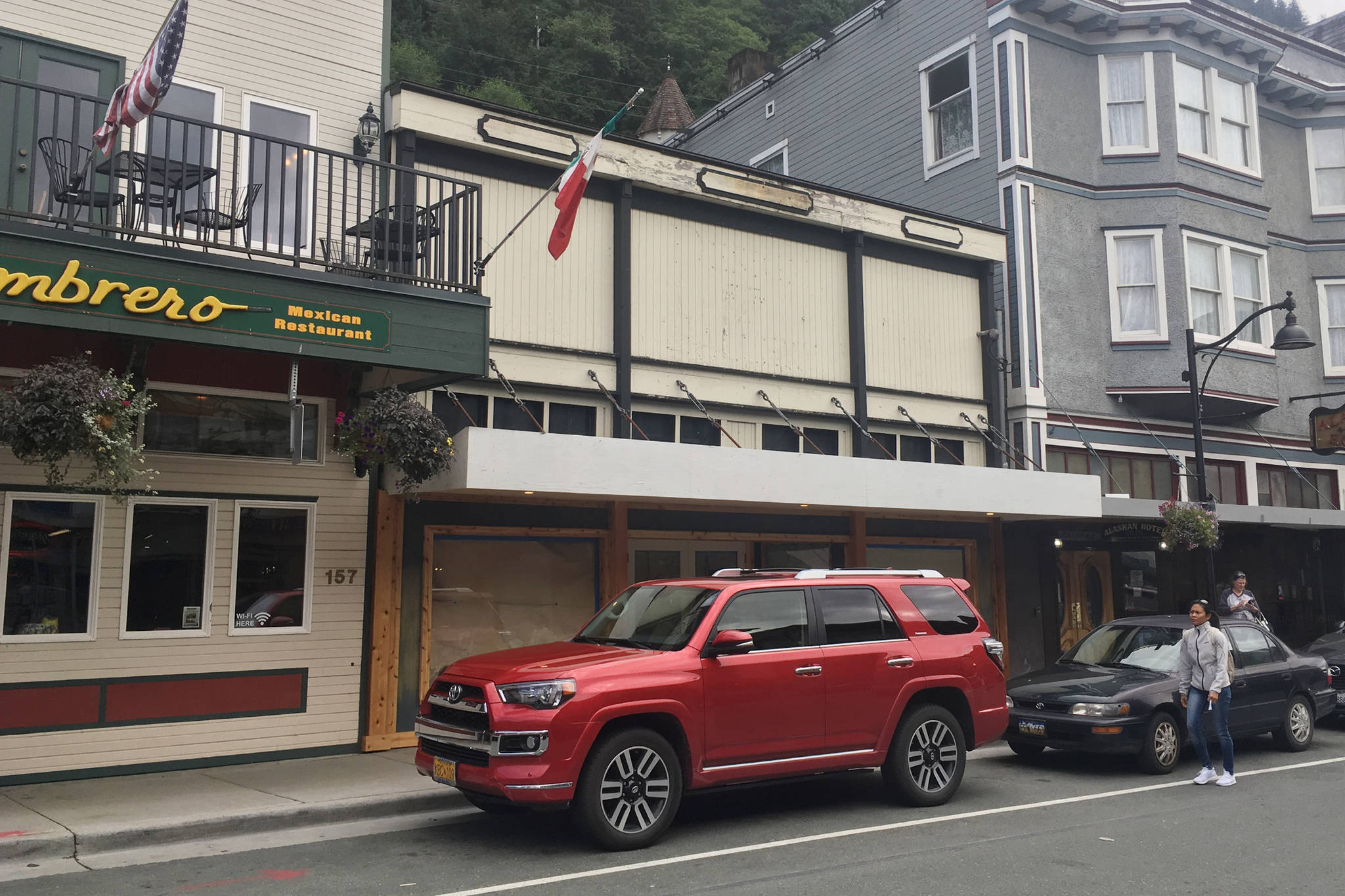 This storefront at 159 S. Franklin Street, seen Friday, Aug. 17, 2018, has been approved by the Alaska Marijuana Control Board as the site of the city’s newest retail marijuana shop. (James Brooks | Juneau Empire)