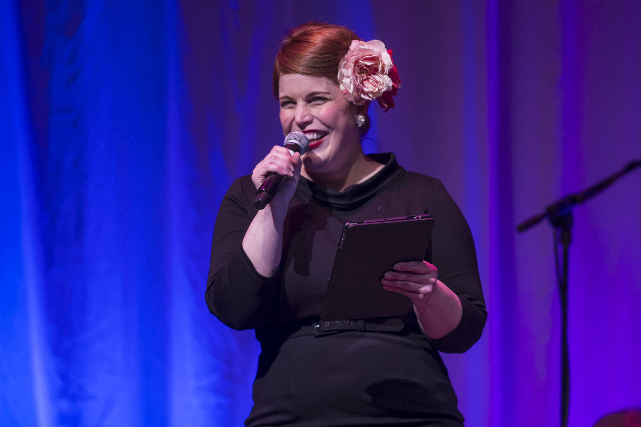 Margeaux Ljungberg performs Mistress of Ceremony duties at Juneau Lyric Opera’s production of “Who’s Your Diva?” at Centennial Hall on Saturday, Sept. 29, 2018. (Michael Penn | Juneau Empire)