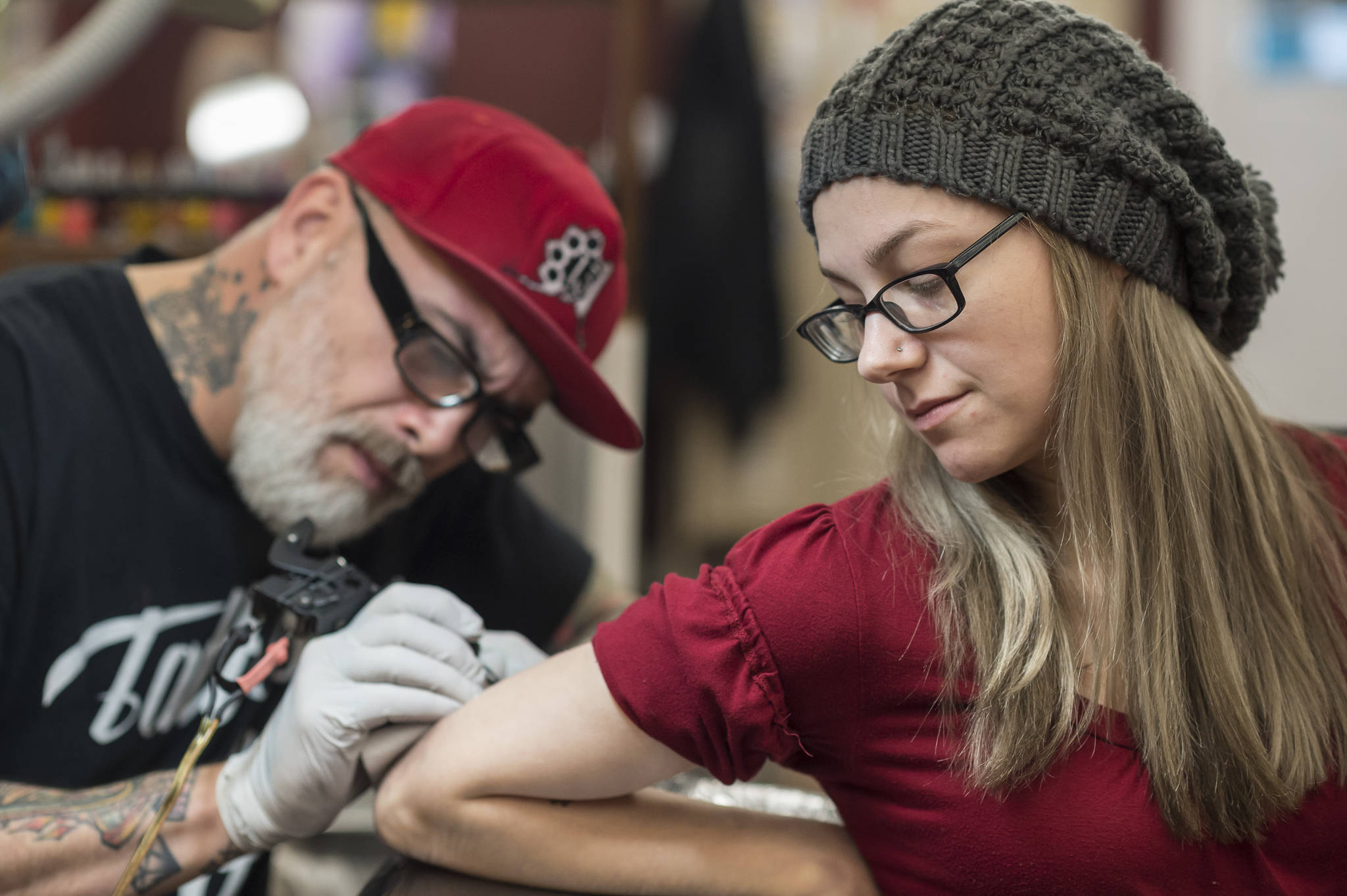 Tattoo parlor offers discounts, raise money for suicide prevention