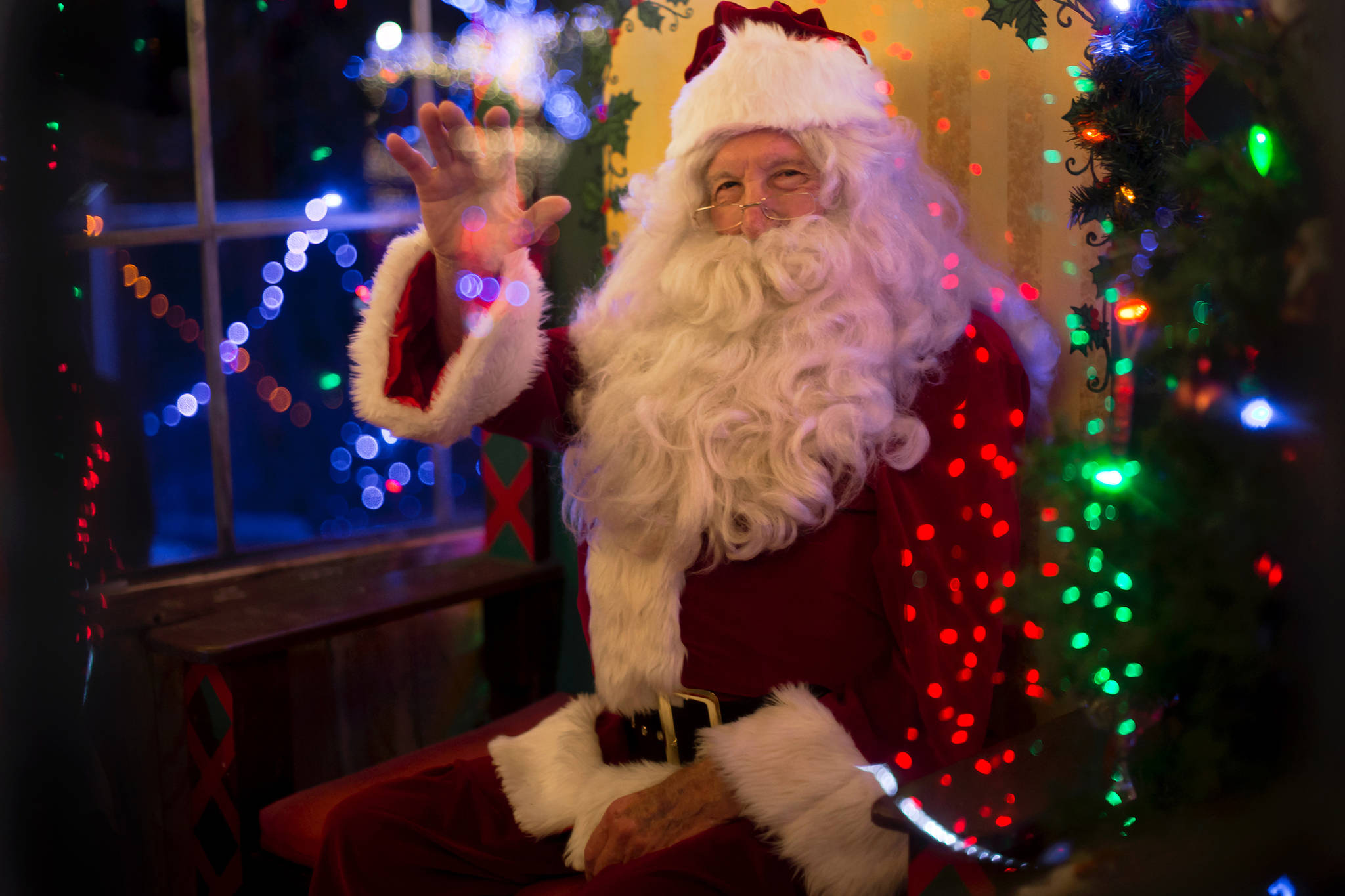 At 4:30 p.m. Christmas Eve, Santa will be at Eaglecrest. (Unsplash | Tim Mossholder)