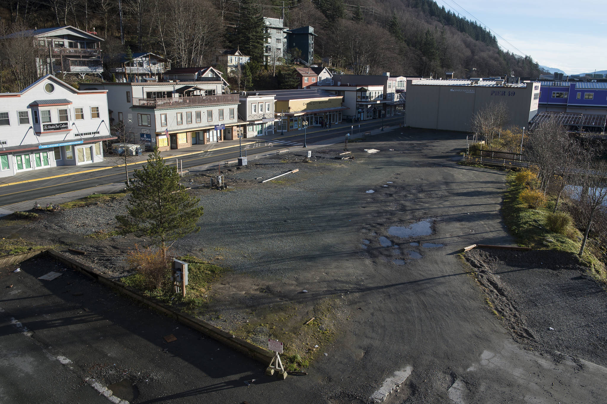 Assembly grapples with future of tourism capacity in Juneau, approves waterfront development project