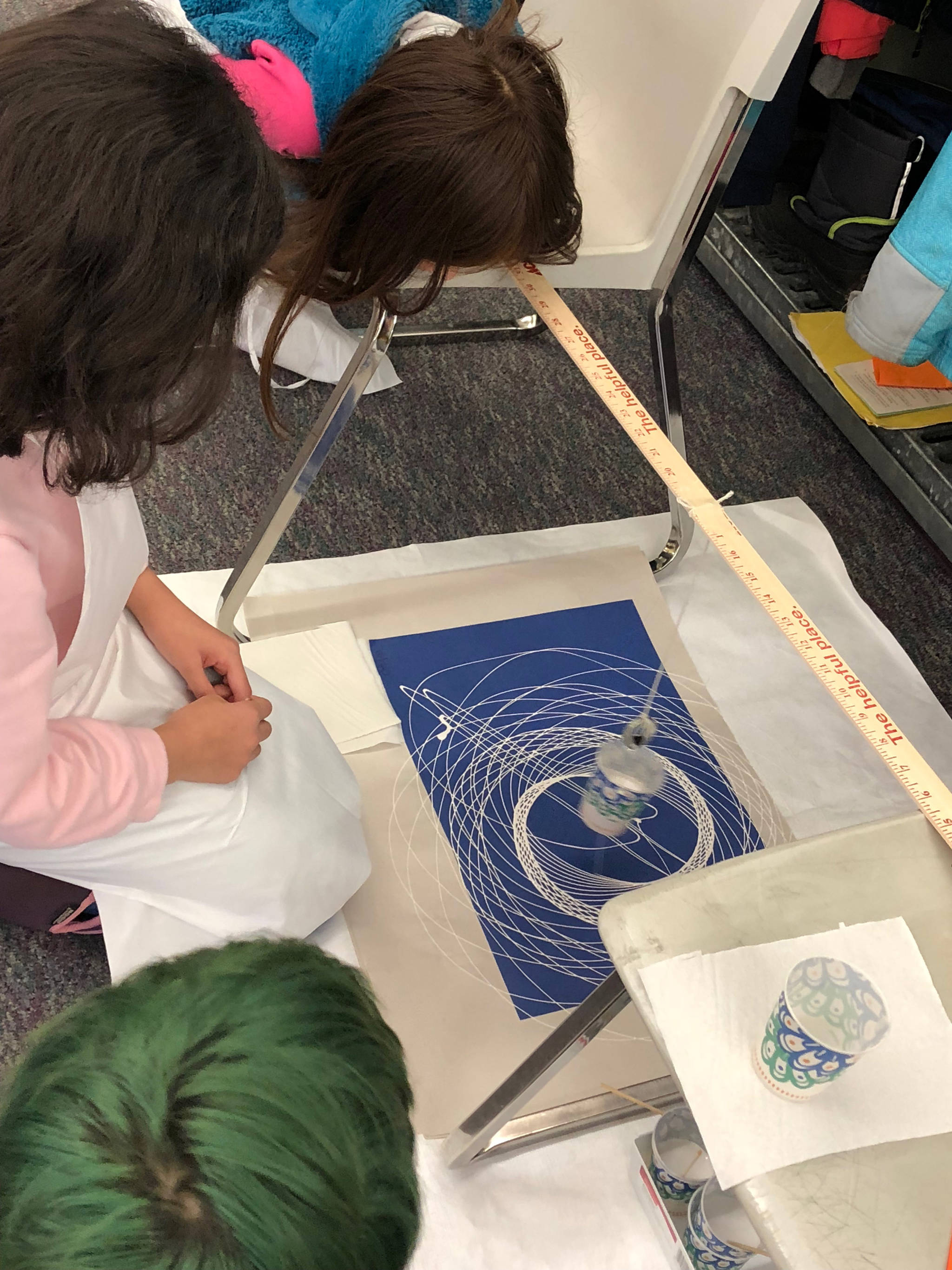Students in Shawna Puustinen’s third grade class at Riverbend Elementary school participate in a STEM activity taught by Nancy Lehnhart in fall 2018. (Courtesy Photo | Shawna Puustinen)