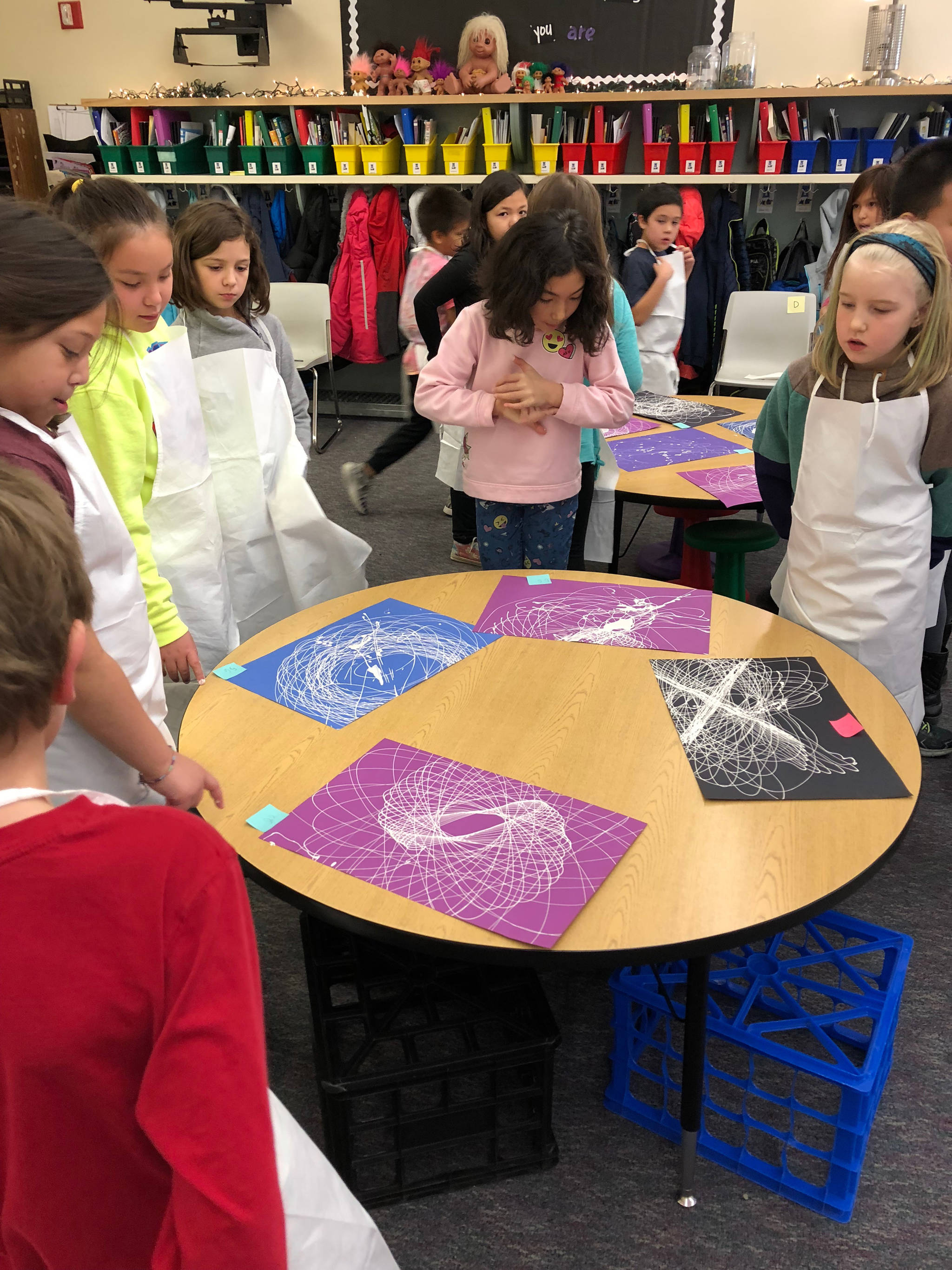 Students in Shawna Puustinen’s third grade class at Riverbend Elementary school participate in a STEM activity taught by Nancy Lehnhart in fall 2018. (Courtesy Photo | Shawna Puustinen)