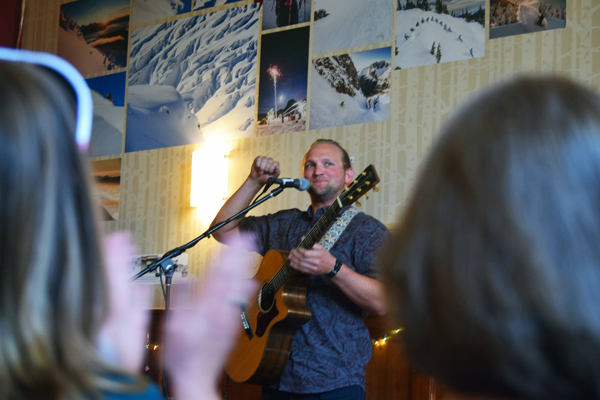 Curtiss O’Rorke Stedman, who performs as Cousin Curtiss, was warmly received at the Rookery Cafe, Wednesday, May 29, 2019. (Ben Hohenstatt | Capital City Weekly)                                Curtiss O’Rorke Stedman, who performs as Cousin Curtiss, was warmly received at the Rookery Cafe, Wednesday, May 29, 2019. (Ben Hohenstatt | Capital City Weekly)