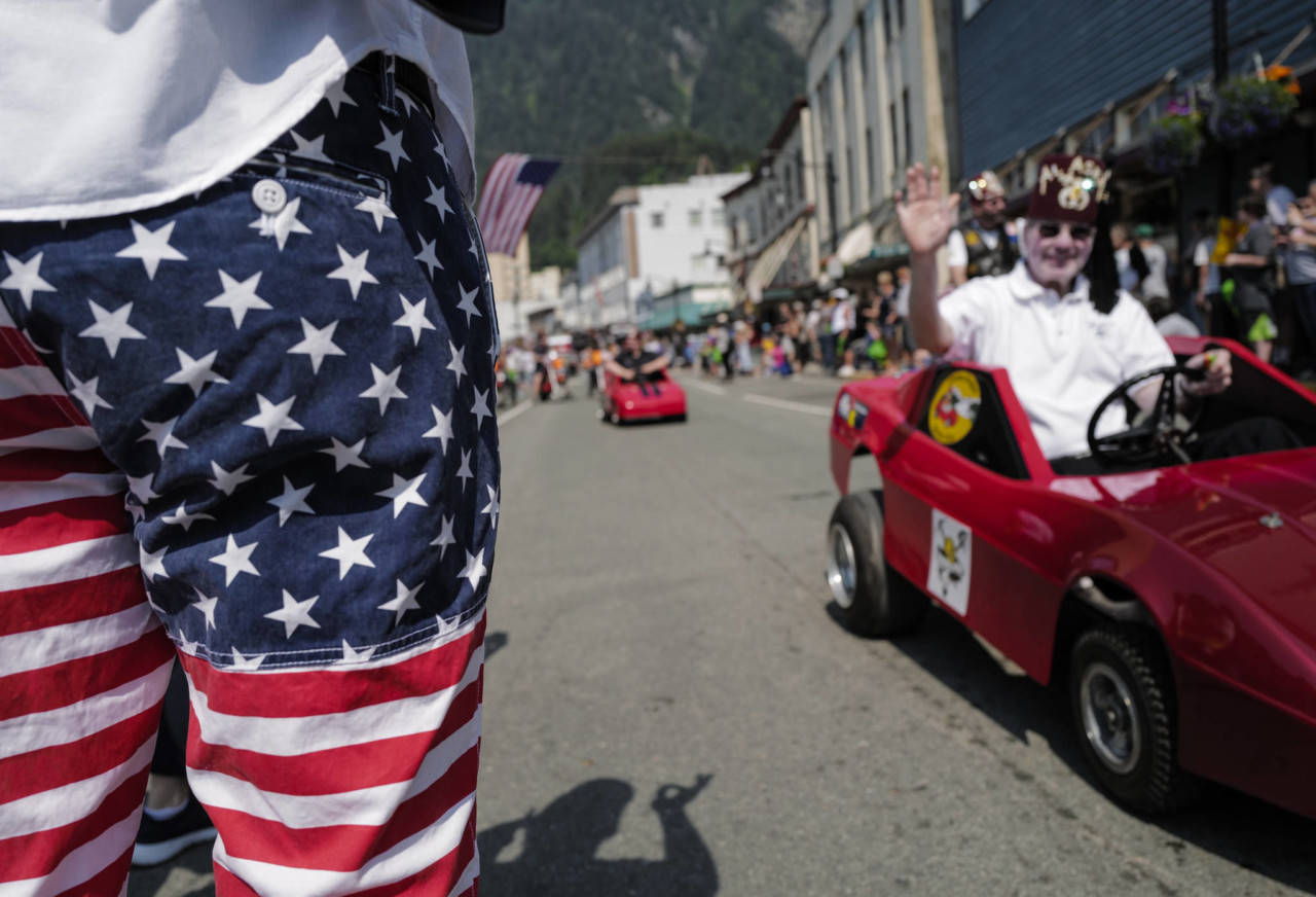 Juneau Fourth of July Parade on Thursday, July 4, 2019. (Michael Penn | Juneau Empire)