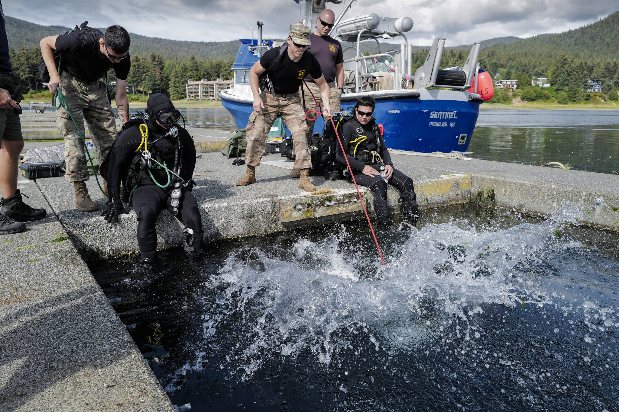 PHOTOS: Military dive teams work together in Juneau