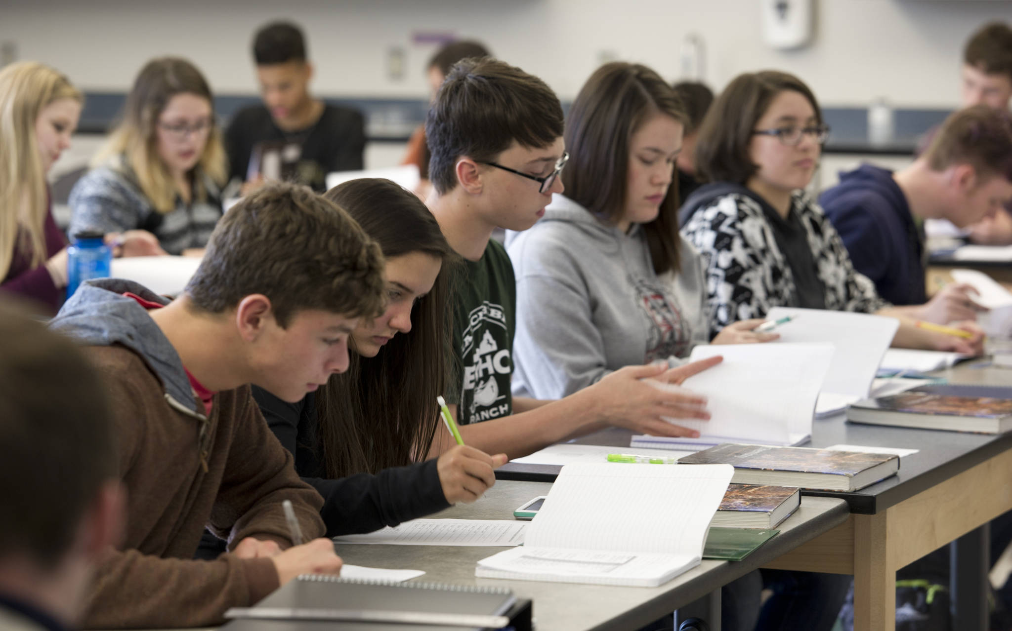 In this file photo, Thunder Mountain High School students attend a chemistry class on Aug. 23, 2016. (Michael Penn | Juneau Empire file)