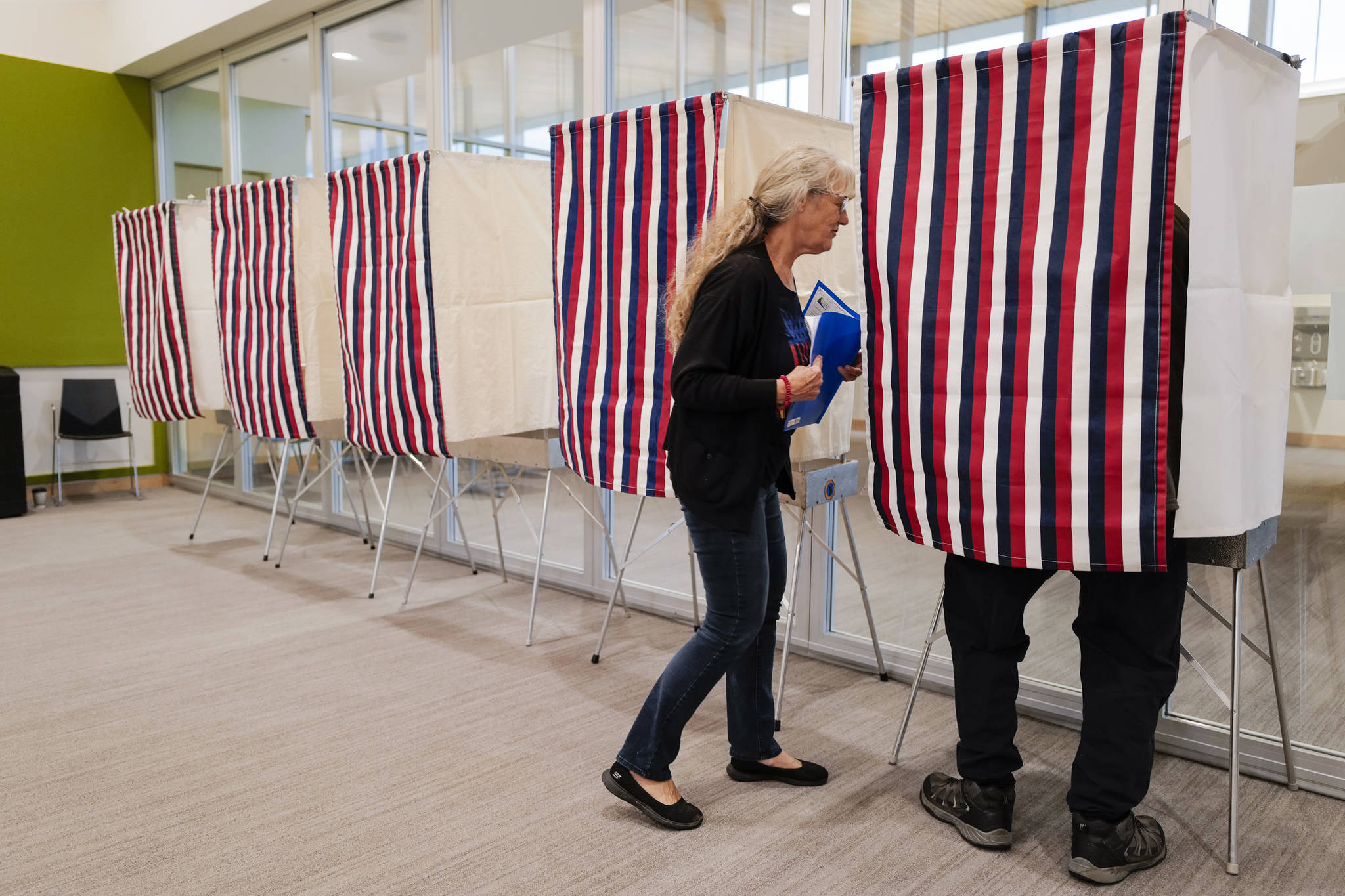 Voter participation turns out to be about average