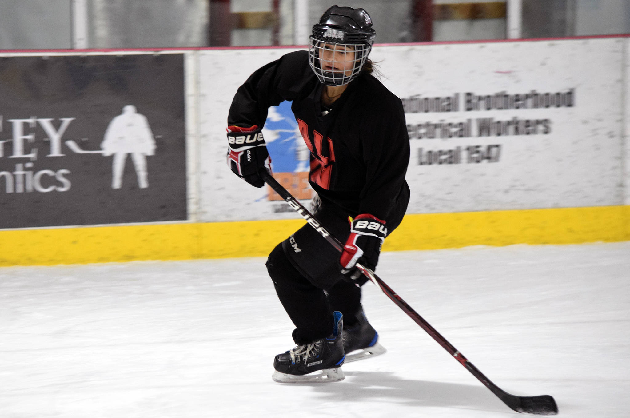 Juneau-Douglas: Yadaat.at Kale sophomore Nikki Lahnum participates in a skating drill during JDHS hockey practice at Treadwell Arena on Thursday, Oct. 31, 2019. (Nolin Ainsworth | Juneau Empire)