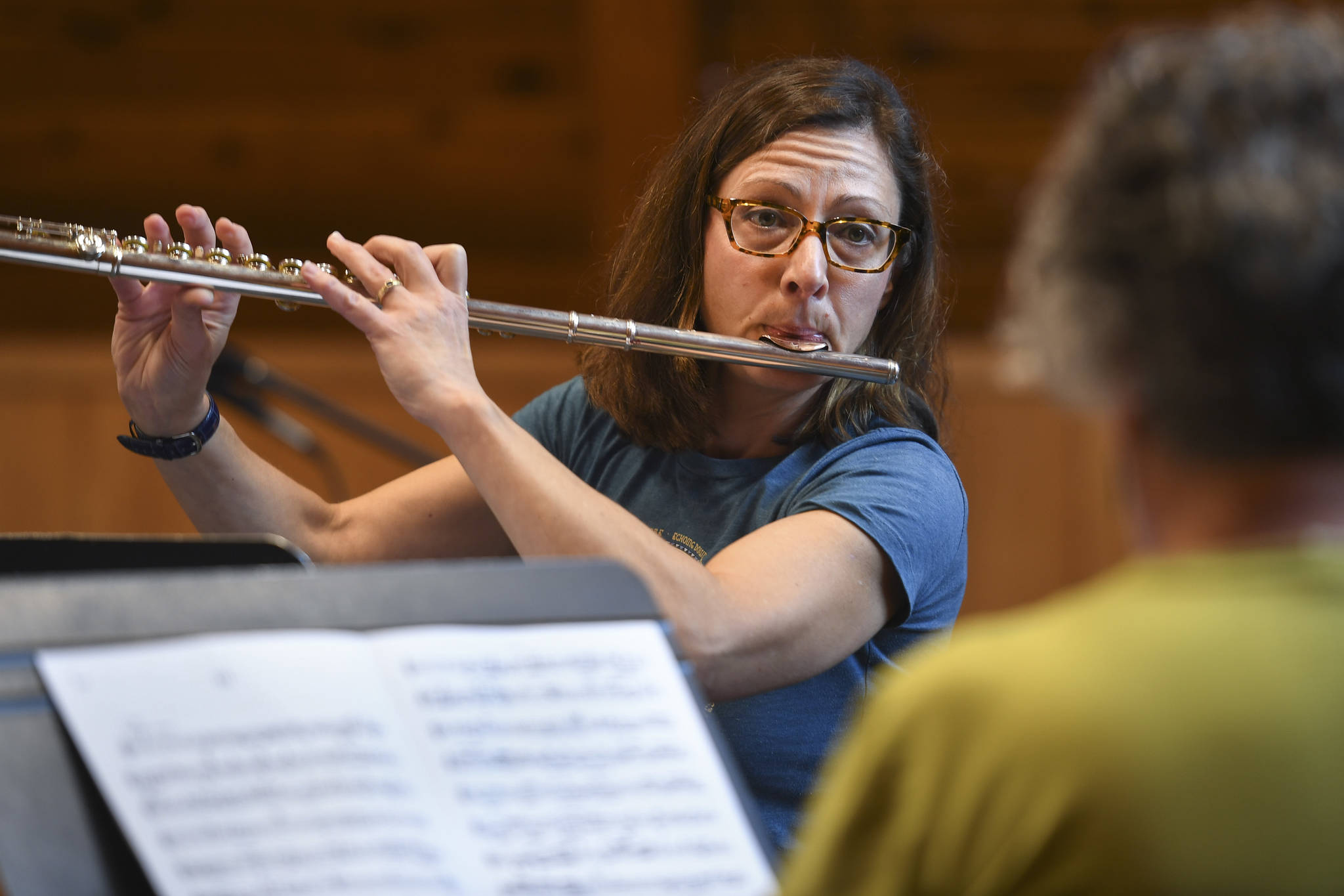 Sally Schlichting, on flute, left, and Jetta Whittaker, on oboe, rehearse for the Con Brio Chamber Series’ September concerts. Friday and Saturday, Con Brio is presenting a pair of flute society concerts. (Michael Penn | Juneau Empire)