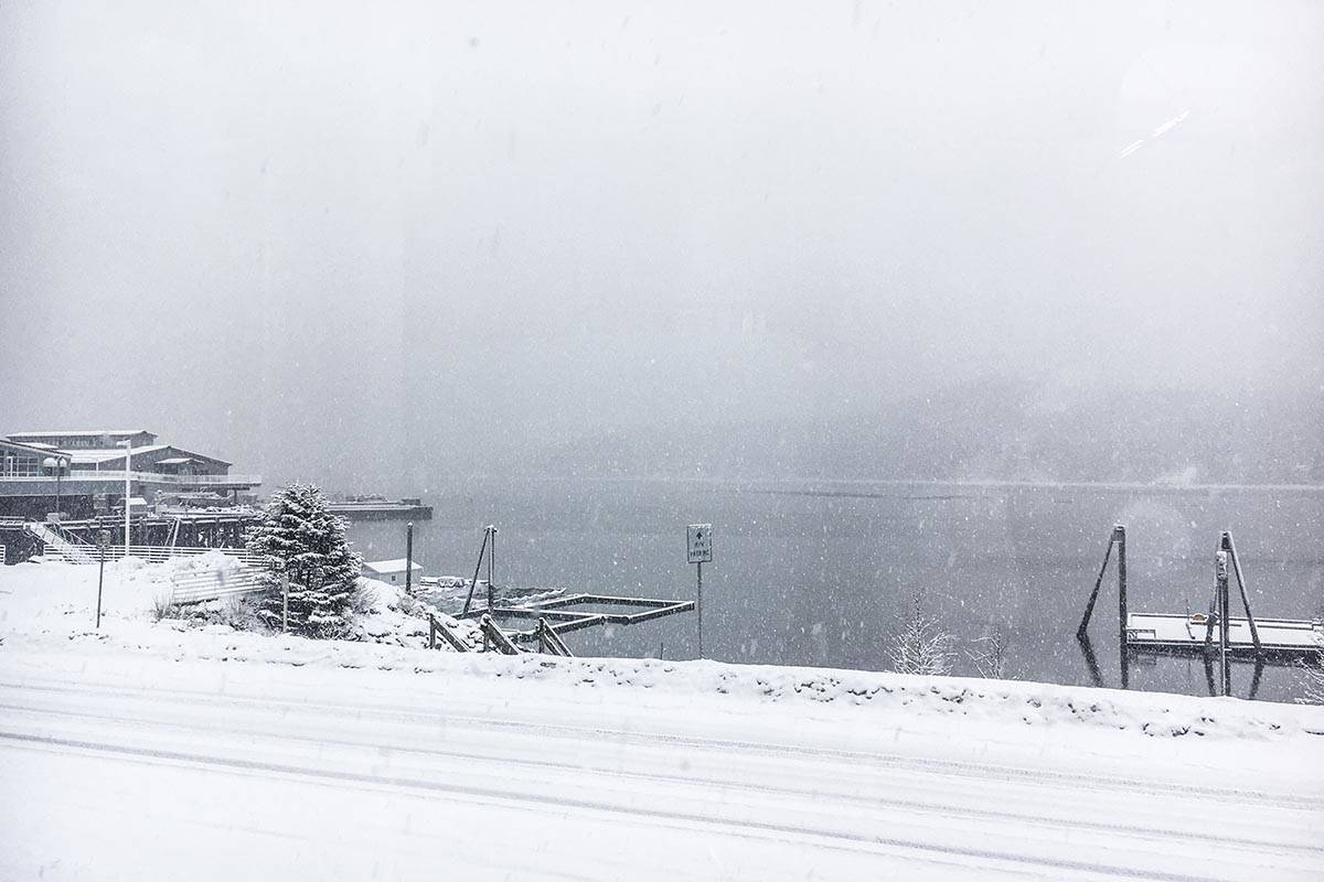 Valentine’s Day starts with the falling snow on the Gastineau Channel Friday. (Michael S. Lockett | Juneau Empire)