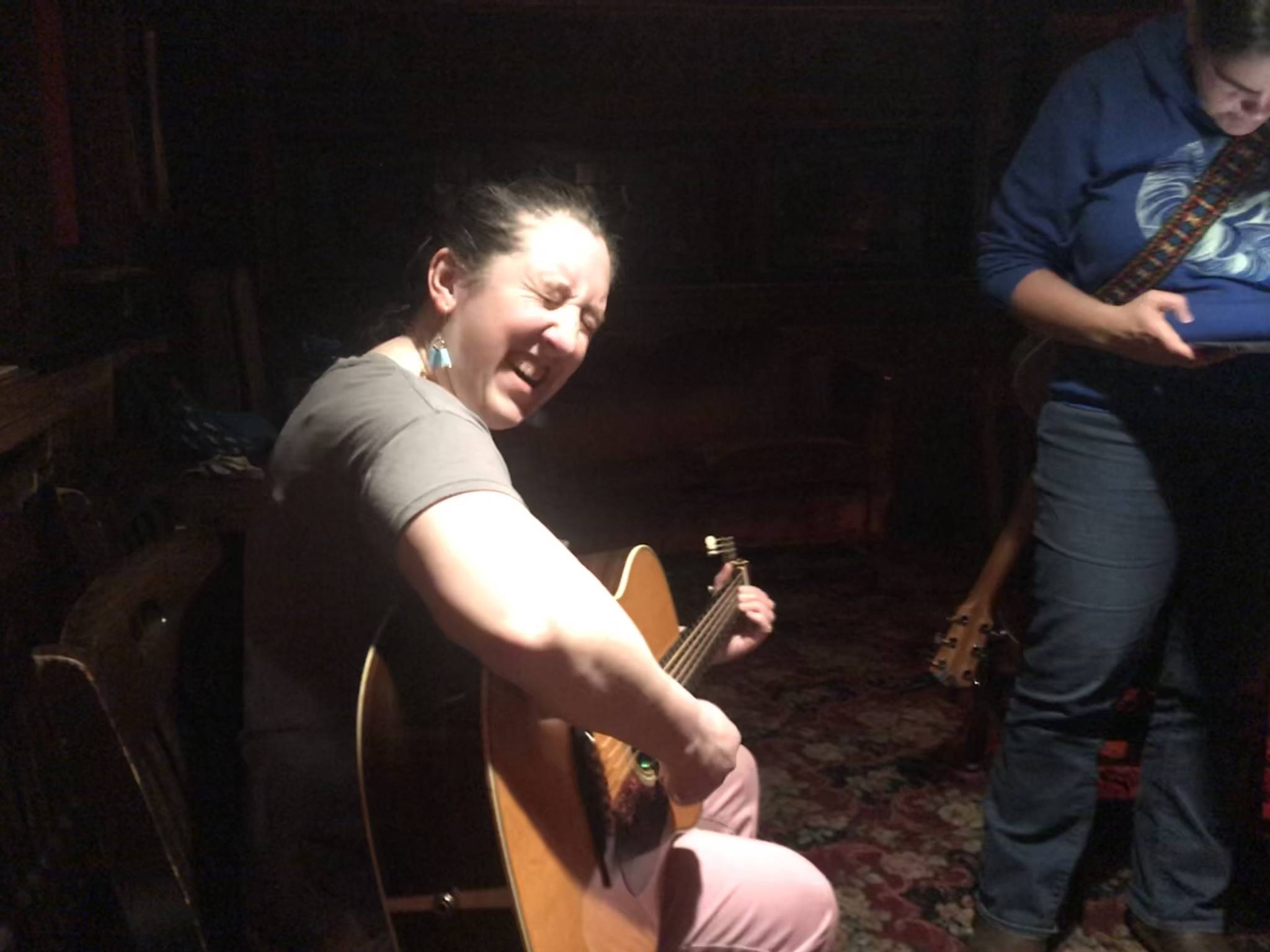 Erin Anais Heist sings during a Bluegrass Slow Jam at the Alaskan Bar on Sunday, March 1, 2020. (Mollie Barnes |For the Juneau Empire)