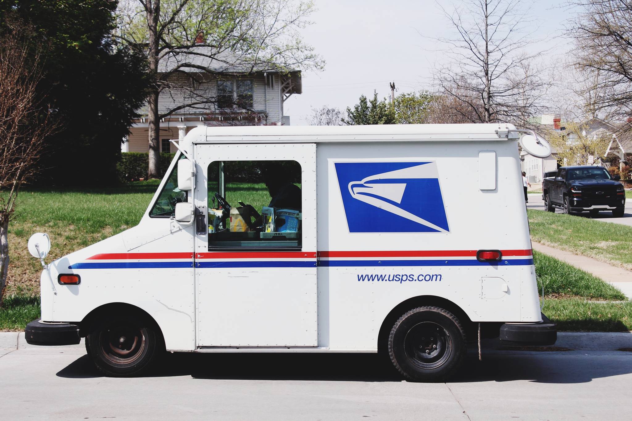 Opinion: New stimulus bill should include the Postal Service