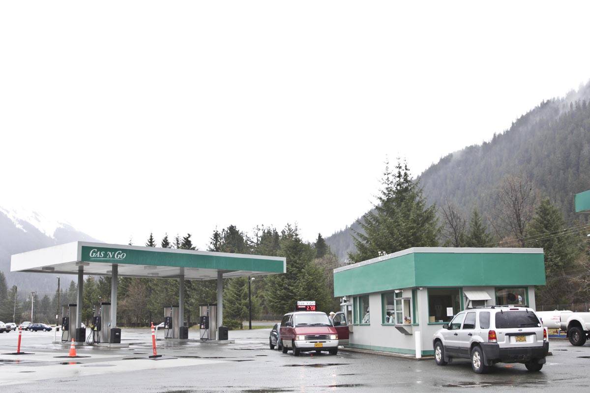 The Gas ‘N Go in Lemon Creek was robbed on April 16, 2020. Burglars stole roughly $10,000 in vaping and e-cigarette supplies, a Juneau Police Department spokeperson said. (Michael S. Lockett | Juneau Empire)