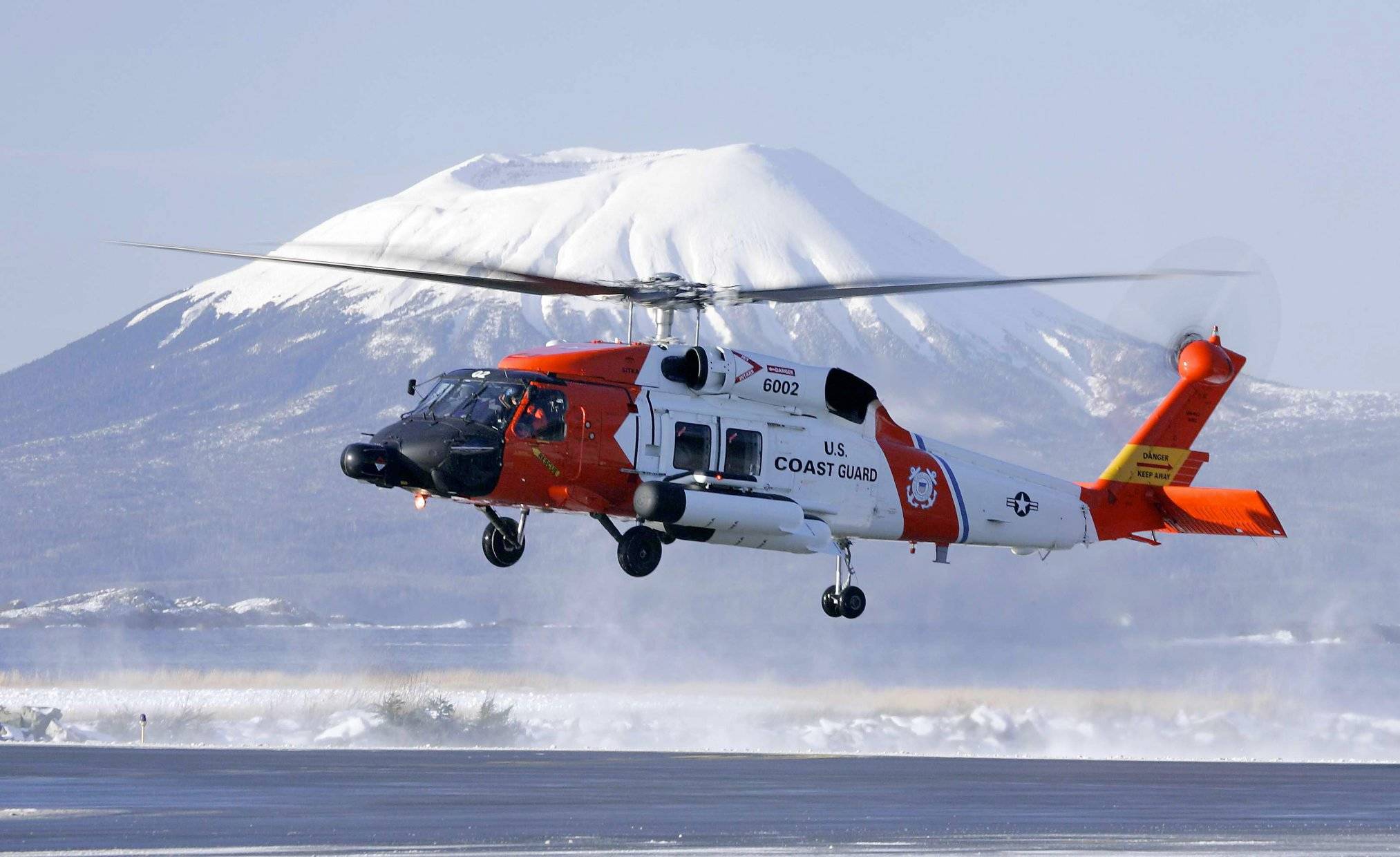 Coast Guard rescues man who ran aground near Sitka