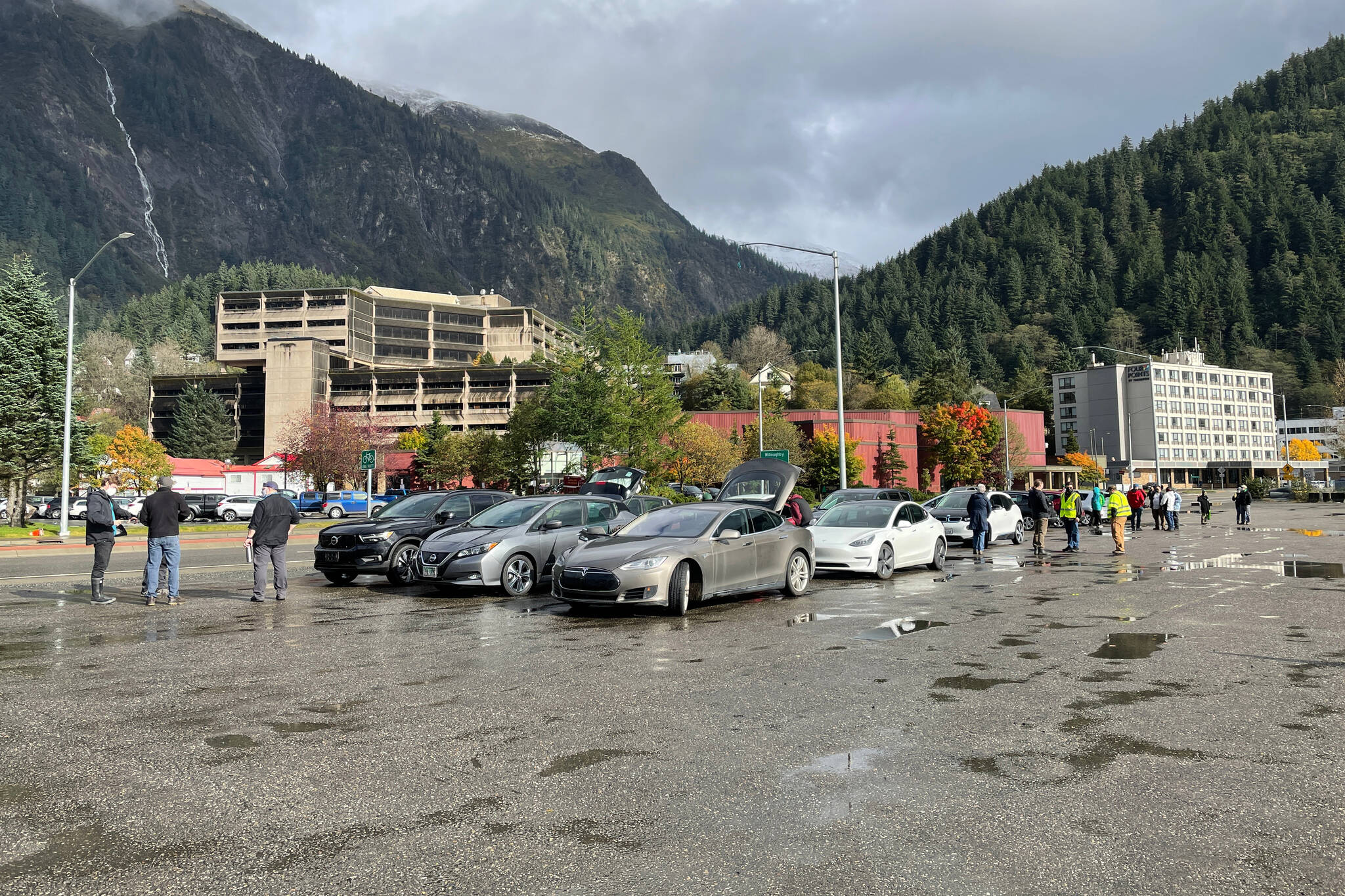 The Juneau Electric Vehicle Association held its 8th annual meet up for National Drive Electric Week on Oct. 2, 2021. (Michael S. Lockett / Juneau Empire)