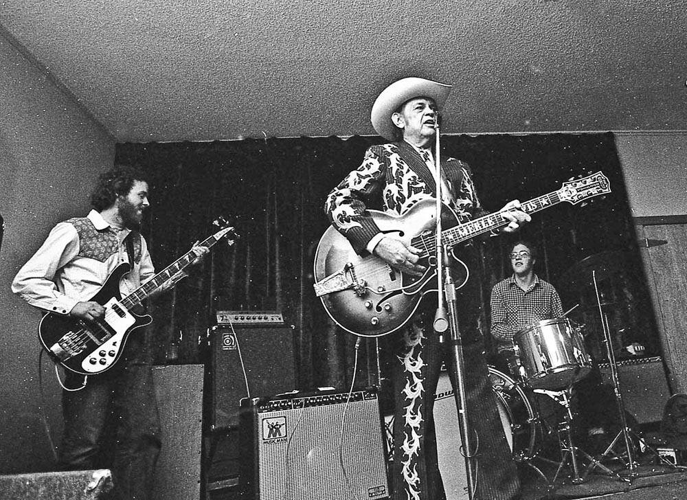 Courtesy photo / Peter Metcalfe 
Merle Travis, the featured artist at the very first Alaska Folk Festival, plays at the Crystal Saloon and Ballroom in 1977.