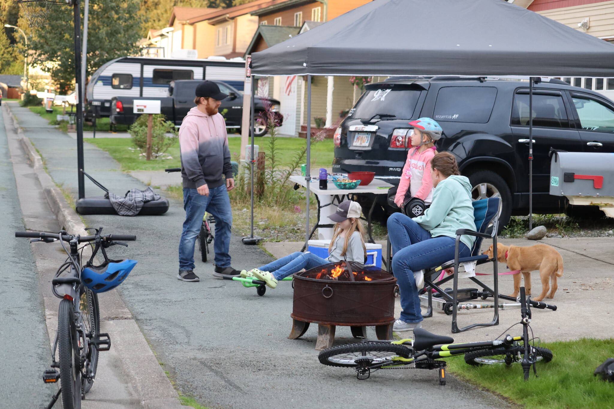 True to its name, the folks on Easy Street were taking it easy in the neighborhood on Juneau’s 14th annual National Night Out on Tuesday, Aug. 2. (Jonson Kuhn / Juneau Empire