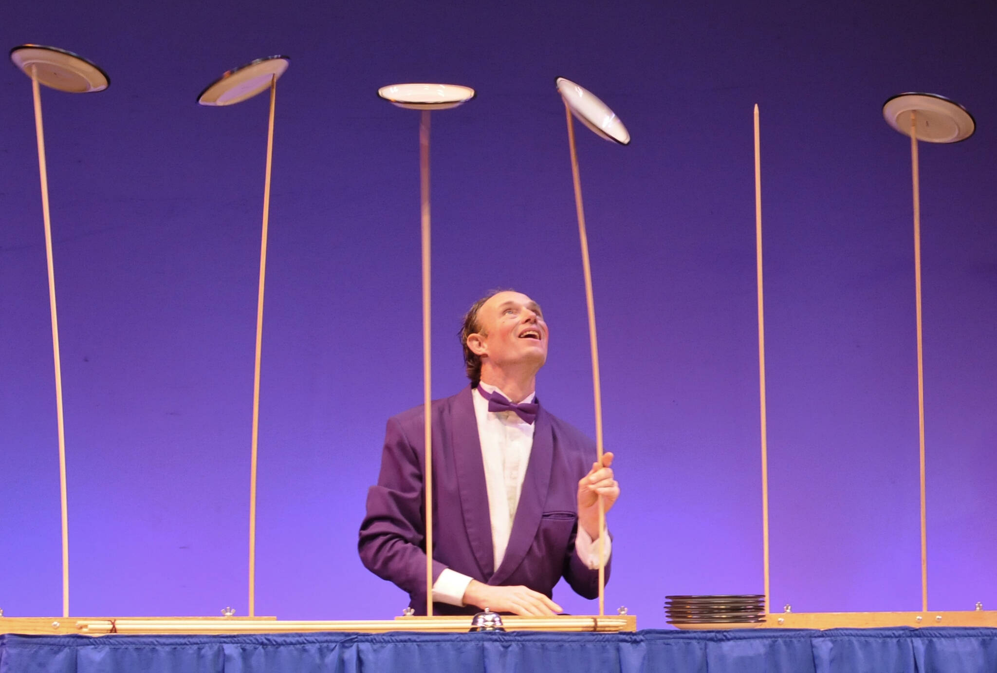 This photo available under a Creative Commons license shows English: Plate spinning by Henrik Bothe. (Michelle Bates / Wikimedia)
