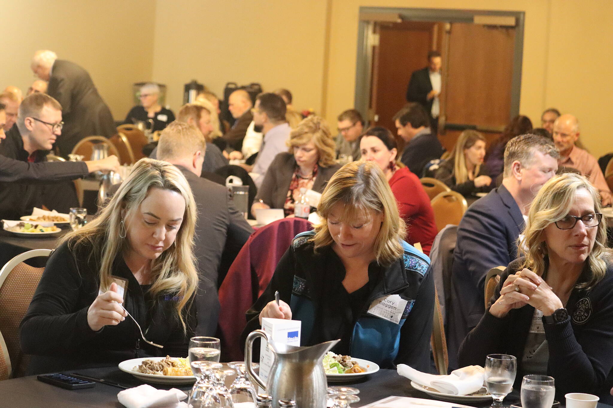 Mark Sabbatini / Juneau Empire 
Members of the Alaska Chamber of Commerce eat a Filipino lunch during the Juneau Chamber’s weekly luncheon Thursday at the Baranof Hotel prior to Gov. Mike Dunleavy appearance as the week’s featured speaker.