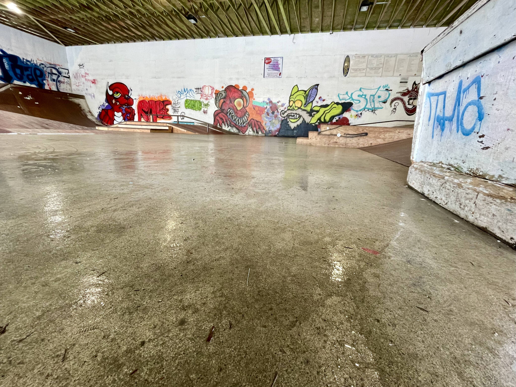 The wet flooring at the Pipeline. (Lauren Cusimano / For the Capital City Weekly)