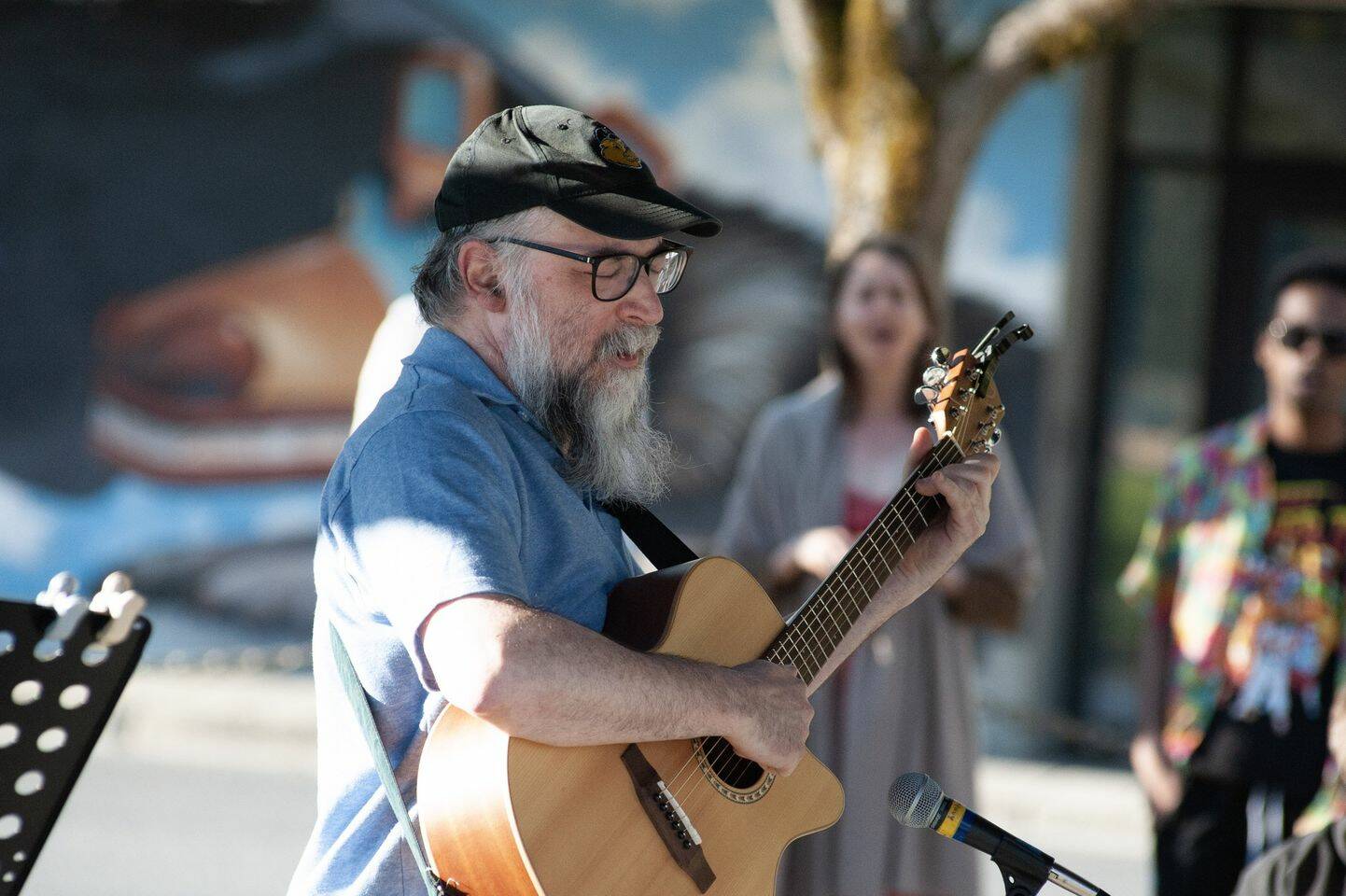 Longtime Juneau musician Rob Cohen performs at an outdoor cabaret show during the Alaska Theater Festival in 2022. This year’s festival will begin with a series of Neighborhood Cabaret shows at various locations throughout Juneau between June 28 and July 2. (Courtesy of Theater Alaska)