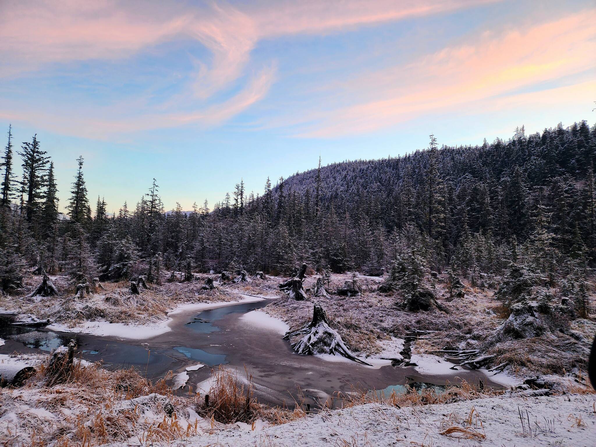 An alpenglow sunset near the Cowee Creek Trailhead the day after Thanksgiving 2022. (Photo by Amanda Ristau)