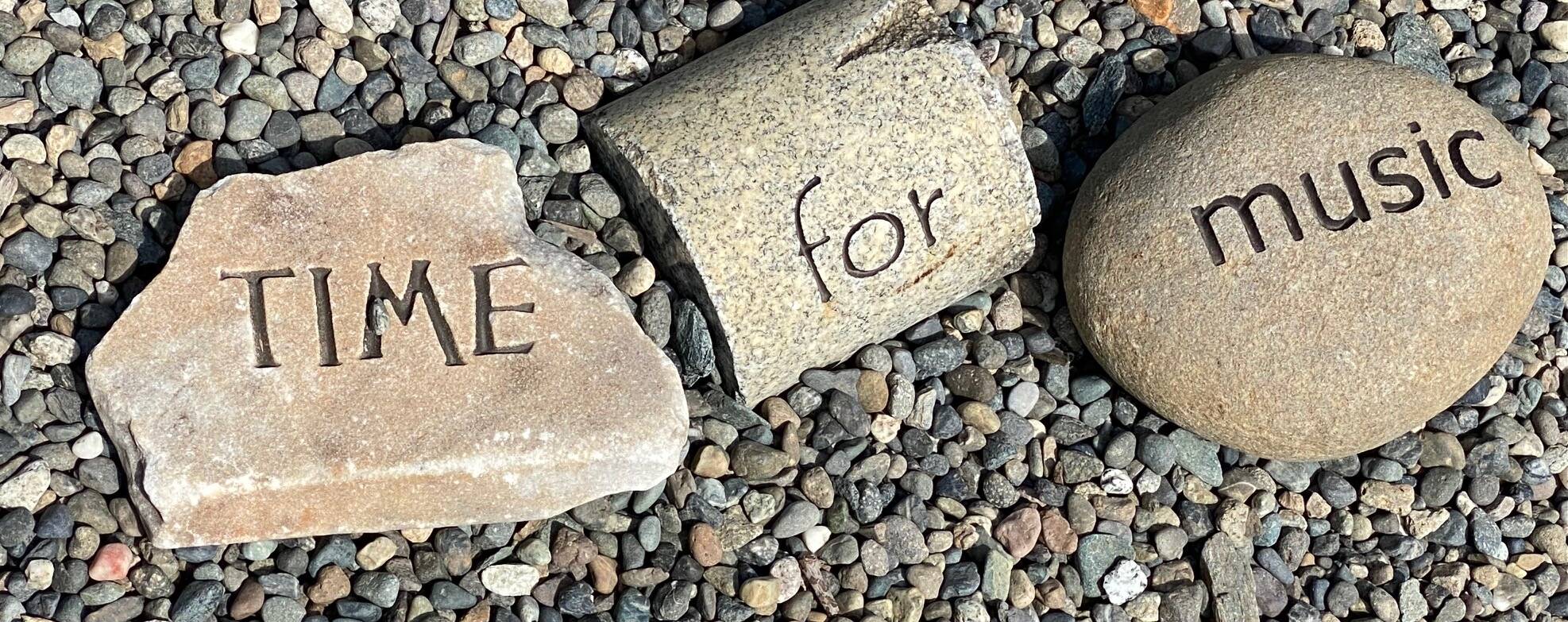 Rock messages for the masses seen at the arboretum on Aug. 5. (Photo by Denise Carroll)