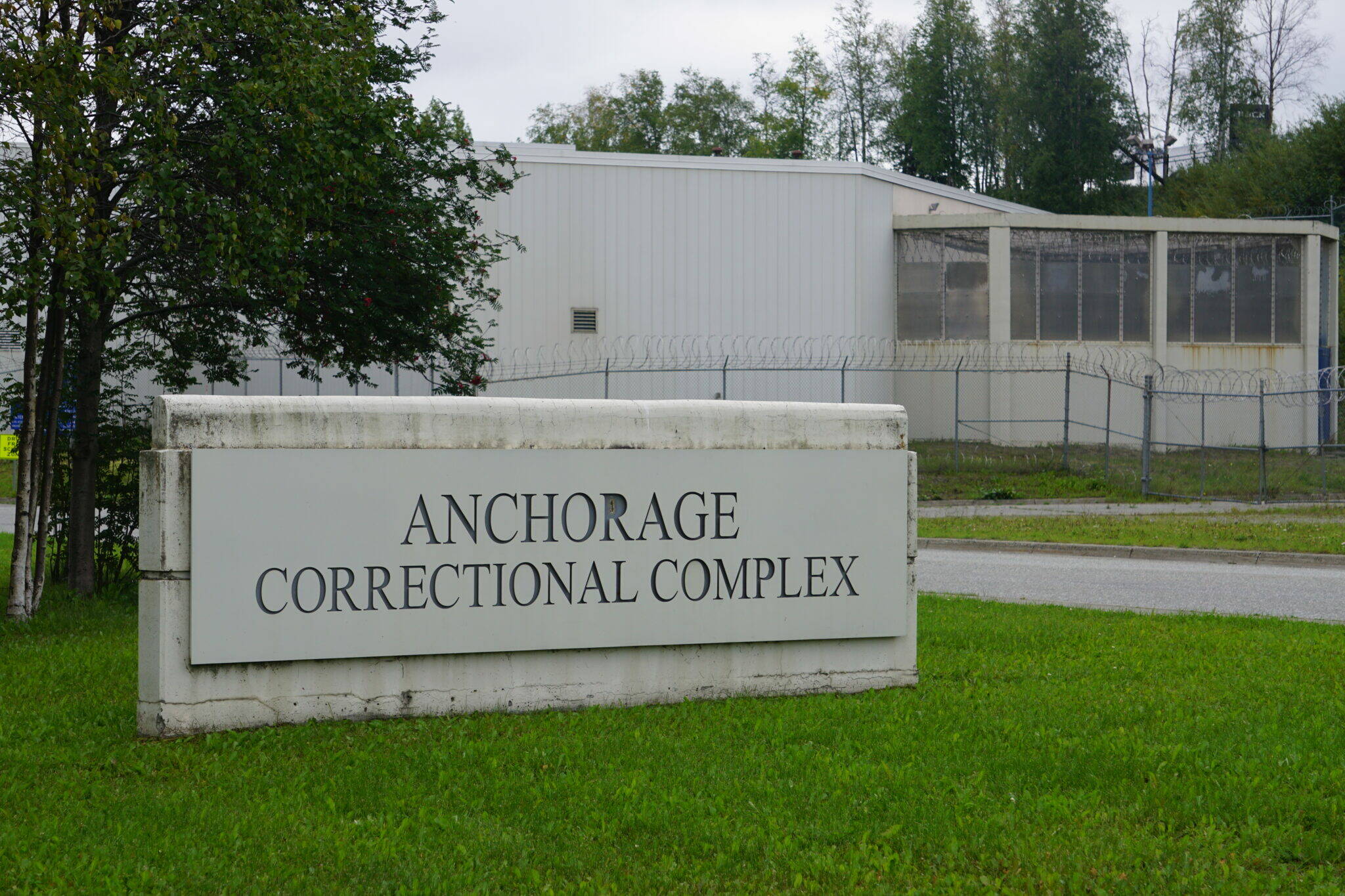 The entrance to the Anchorage Correctional Complex is seen on Aug. 29, 2022. (Photo by Yereth Rosen/Alaska Beacon)