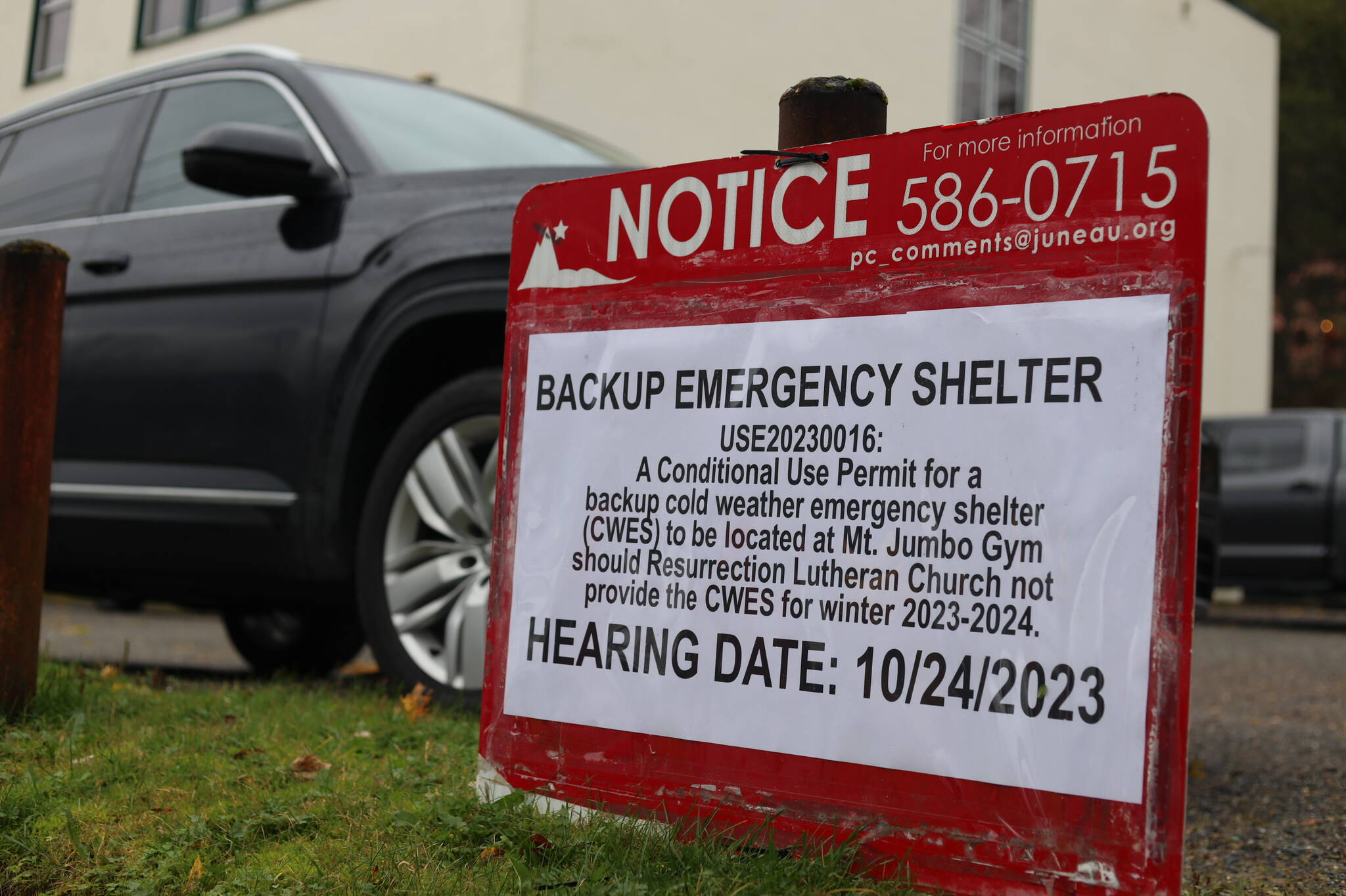A sign outside Mount Jumbo Gym on Monday announces the building is being considered for use as a “backup cold weather emergency shelter.” However a city official said later during the day that is no longer the case. (Clarise Larson / Juneau Empire)