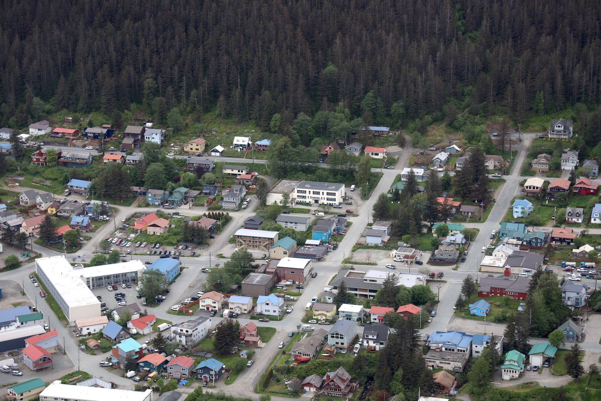Houses line the streets of South Douglas in late May. The deadline has passed for short-term rental operators to register their units with the City and Borough of Juneau before they face a $25 daily fine. (Clarise Larson / Juneau Empire File)