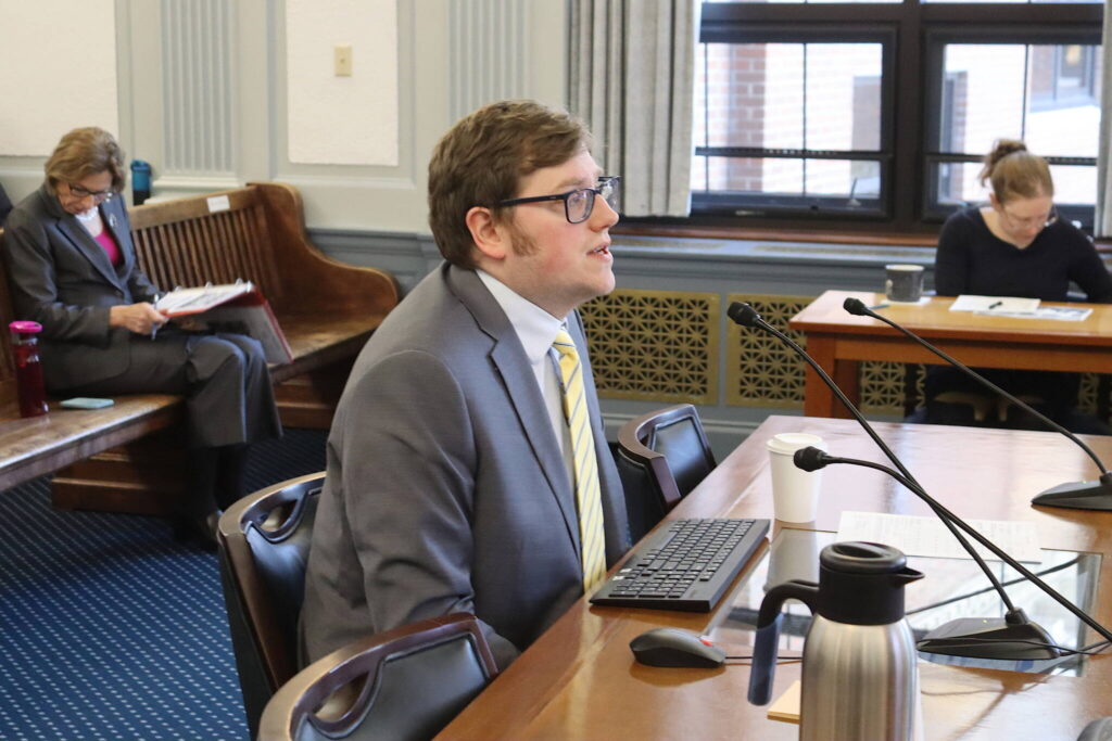 Analysis Balanced state budget next year can include a 1,535 PFD and