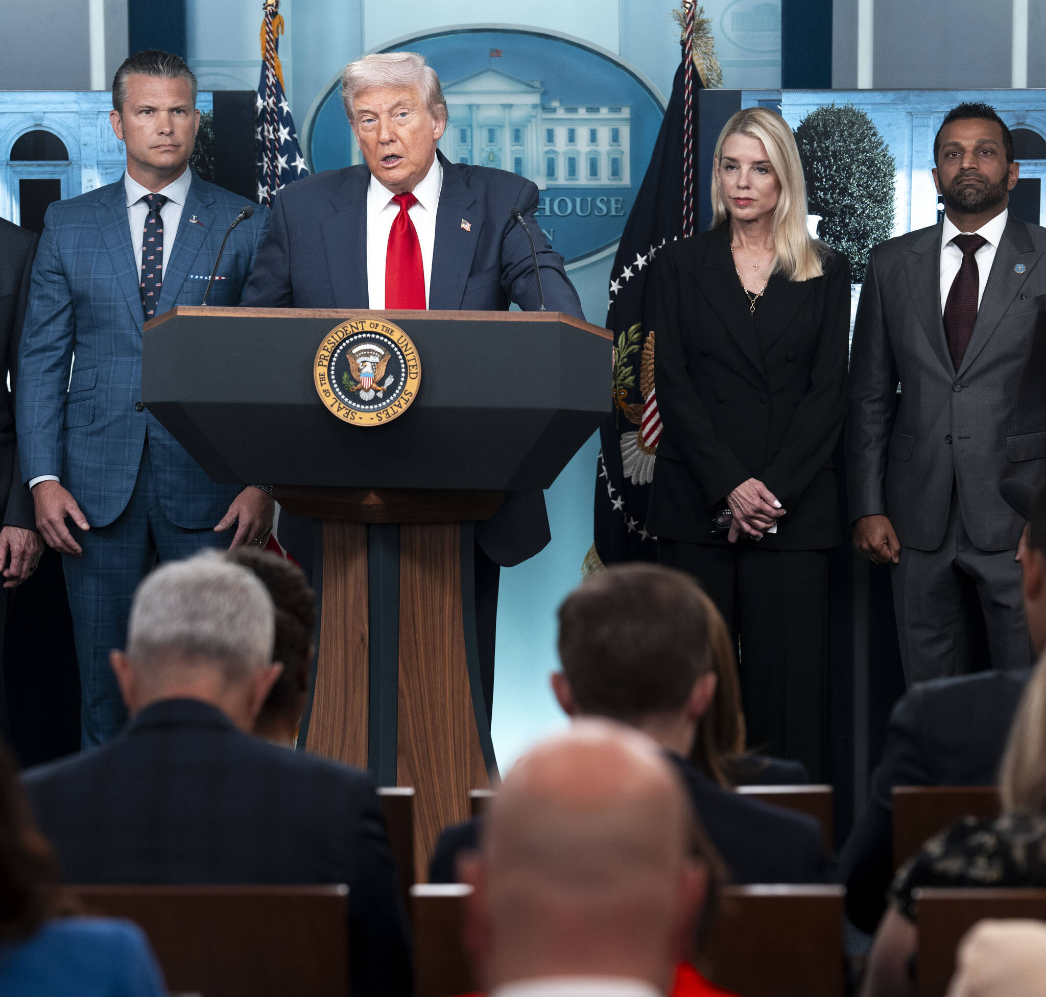 President Donald Trump announces that he is assuming control of Washington’s Metropolitan Police Department and deploying the National Guard in the nation’s capital, citing high crime rates at the White House on Monday, Aug. 11, 2025. (Doug Mills/The New York Times)