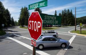 The intersection of Riverside Drive and Stephen Richards Drive in the Mendenhall Valley on Tuesday, June 19, 2018. (Michael Penn | Juneau Empire)