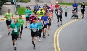 Runners set out on the Juneau Physical Therapy Governors Cup 5k on Calhoun Avenue on Saturday morning. (Nolin Ainsworth | Juneau Empire)                                Runners set out on the Juneau Physical Therapy Governors Cup 5k on Calhoun Avenue on Saturday morning. (Nolin Ainsworth | Juneau Empire)
