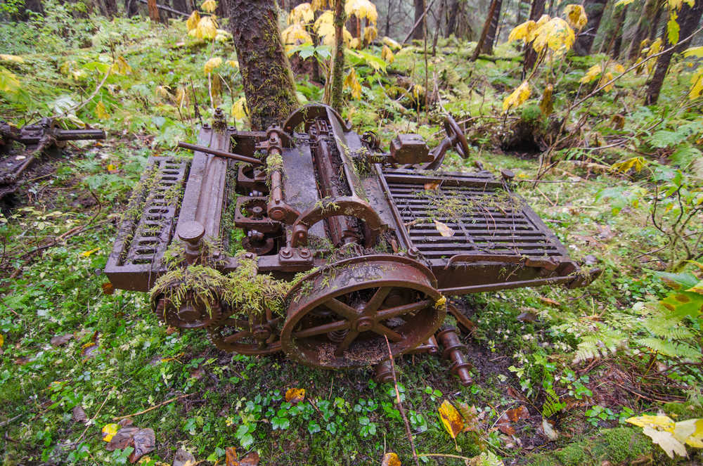 A wood planer, which was used to make lumber.