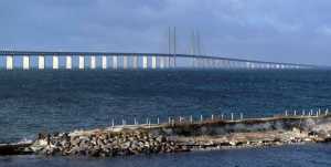 This Nov. 12, 2015 photo shows the Oresund Bridge spanning the Oresund strait pictured from Lernacken, Sweden.