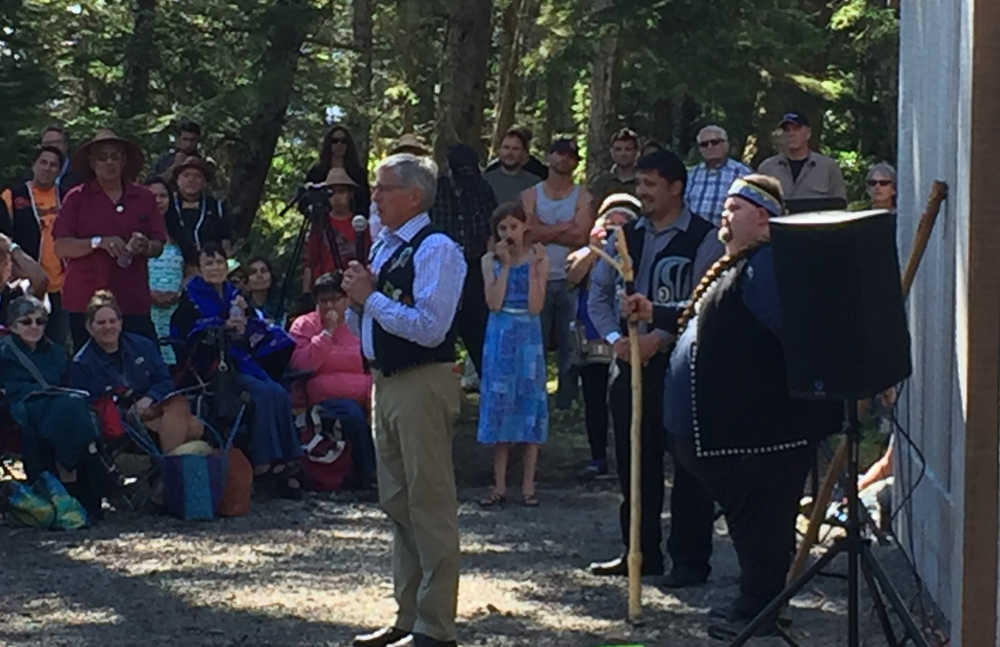 Lt. Governor Byron Mallot speaks before Naay i'Waans. Also standing, to the right, is Central Council of Tlingit and Haida Indian Tribes of Alaska (CCTHITA) President Richard Peterson (Chalyee Éesh), who is from Kasaan.