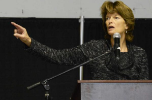 Republican U.S. senator Lisa Murkowski addresses a crowd during a keynote speech during the Alaska Chamber’s 2016 Fall Forum on Thursday, Oct. 13, 2016 at the Kenai Shopping Center in Kenai, Alaska. She was one of several speakers throughout the Alaska Chamber’s 2015 Fall Forum hosted in Kenai this week.