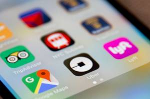 In this Monday, June 26, 2017, photo the Uber app icon is displayed on an iPhone in New York. (AP Photo | Jenny Kane)