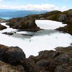 A unnamed lake on Mount Ben Stewart ridge. (Photo by Sandy R. Williams )