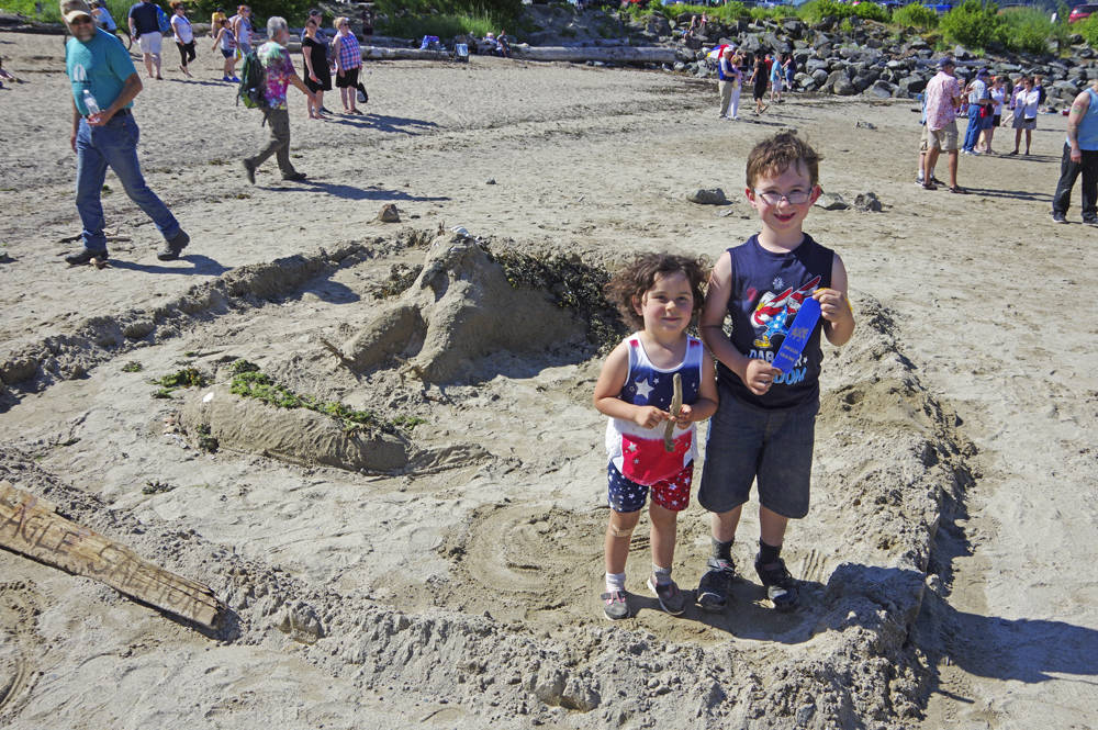&ldquo;Salmon & Eagle,&rdquo; by Jaiden & Piper of the Walden family won Best use of Beach Material at the Douglas Sandcastle Challenge on July 4, 2018. (Photo courtesy Zane Jones)