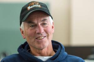 Longtime basketball official heads south