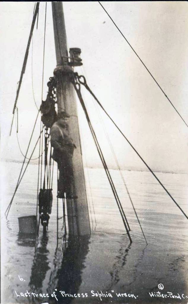 The last traces of the Princess Sophia, 1918. (Alaska State Library Historical Collection, ASL-P117-089)